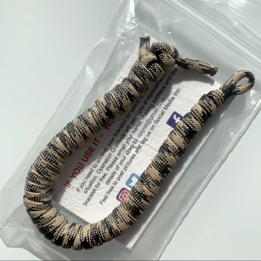 Paracord Survival Bracelet Emergency Camping